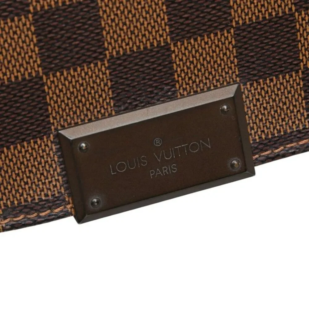 Louis Vuitton Damier District MM Shoulder Bag